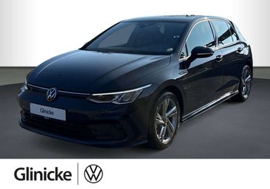 Volkswagen Golf, 2024