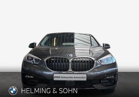 BMW 118, 2021