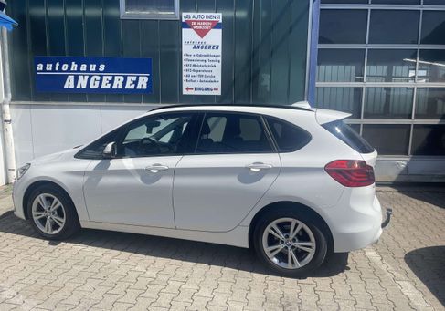 BMW 220, 2019 3