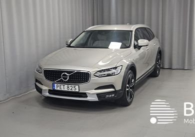 Volvo V90 Cross Country, 2017