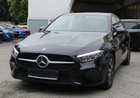 Mercedes-Benz A 180, 2023