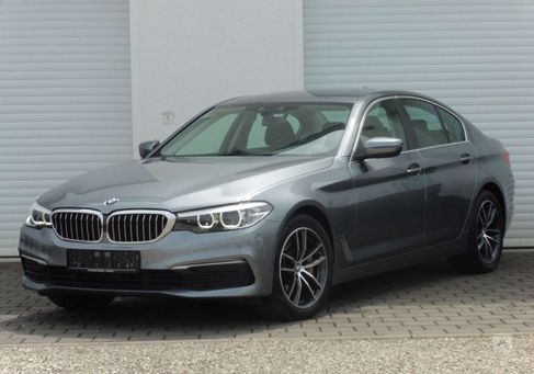 BMW 530, 2017