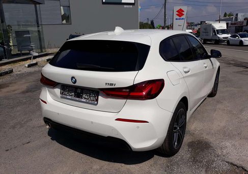 BMW 1 Serija, 2022