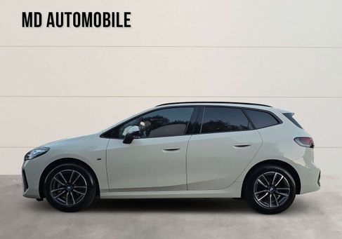 BMW 218, 2025