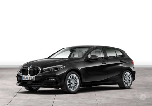 BMW 118, 2022