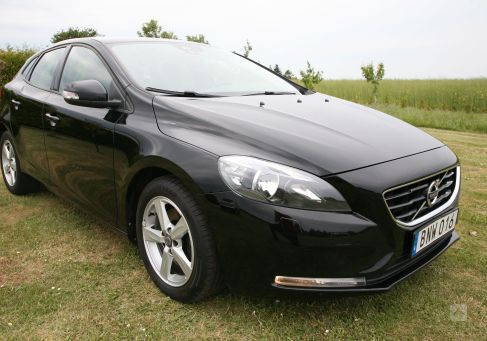 Volvo V40, 2014