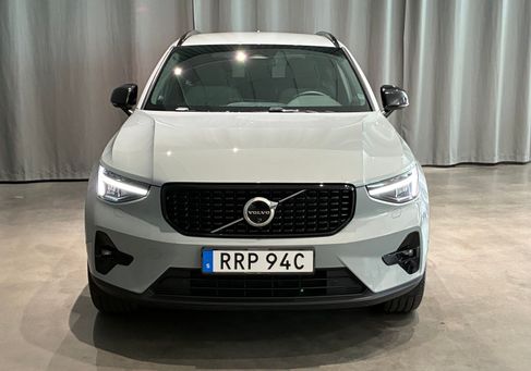 Volvo XC40, 2025 2