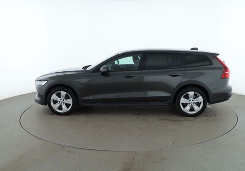 Volvo V60 Cross Country, 2019