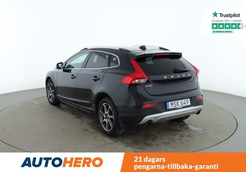 Volvo V40 Cross Country, 2016