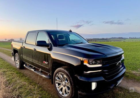 Chevrolet Silverado, 2018