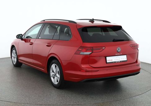 Volkswagen Golf, 2022