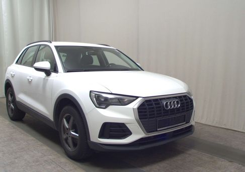 Audi Q3, 2021