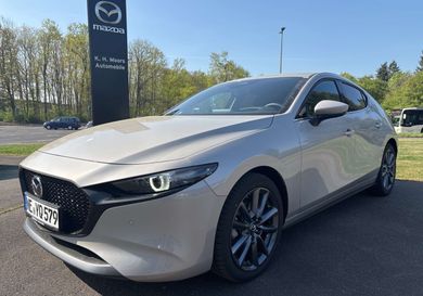 Mazda 3, 2025