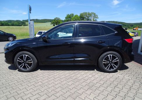 Ford Kuga, 2021