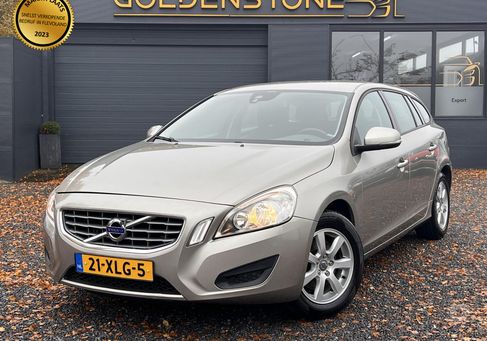 Volvo V60, 2012