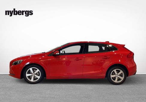Volvo V40, 2018