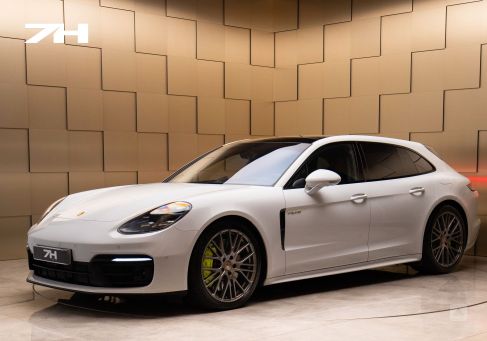 Porsche Panamera, 2021