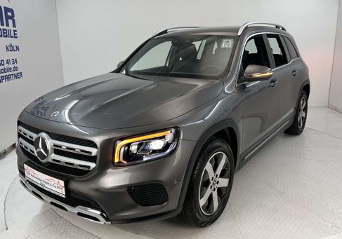 Mercedes-Benz GLB 180, 2023