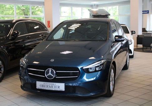 Mercedes-Benz B 180, 2019
