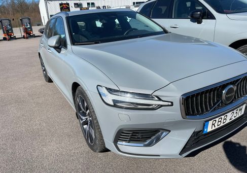 Volvo V60, 2024