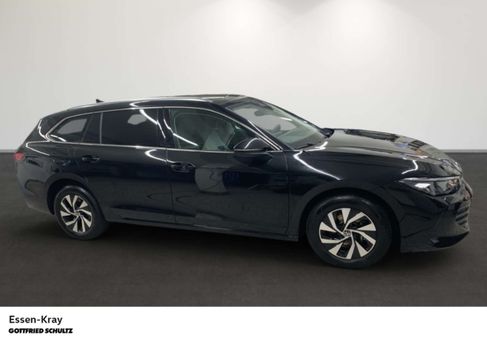 Volkswagen Passat Variant, 2025 3