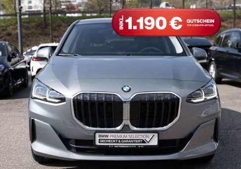 BMW 220, 2025 3