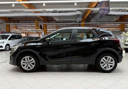 Renault Captur, 2022 3