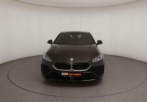 BMW 120, 2025
