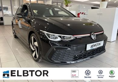 Volkswagen Golf, 2022