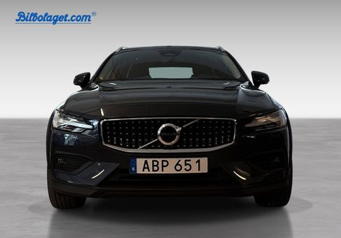 Volvo V60 Cross Country, 2024