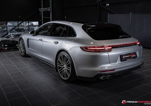 Porsche Panamera, 2019