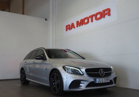 Mercedes-Benz C 300, 2021