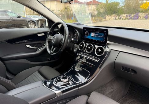 Mercedes-Benz C 200, 2020