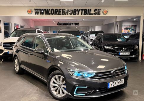 Volkswagen Passat Variant, 2021