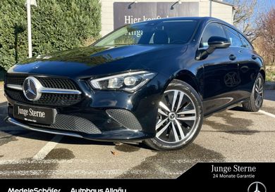 Mercedes-Benz CLA 220, 2022