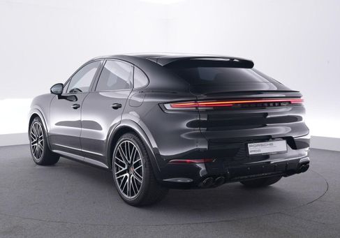 Porsche Cayenne, 2025