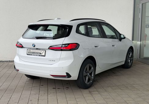 BMW 220, 2025 3