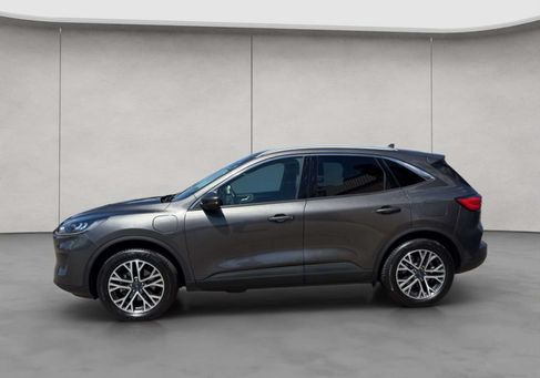 Ford Kuga, 2022