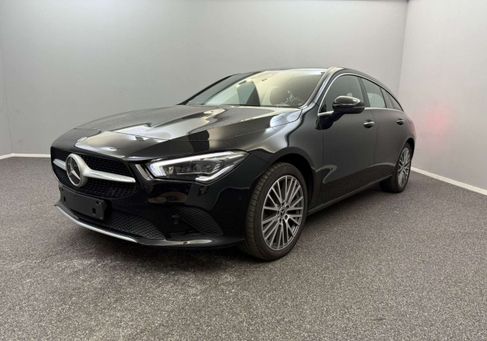 Mercedes-Benz CLA 250, 2022