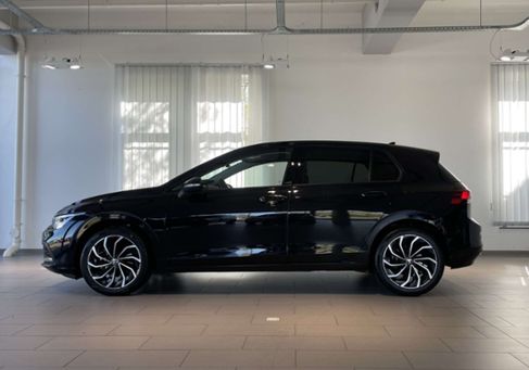 Volkswagen Golf, 2023 3