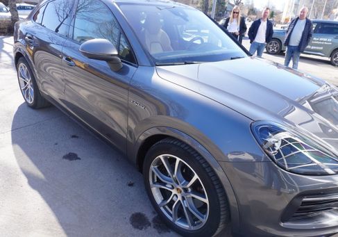 Porsche Cayenne, 2021