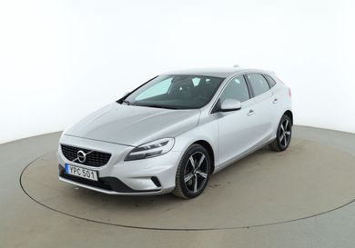 Volvo V40, 2019