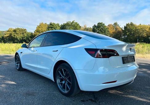 Tesla Model 3, 2022