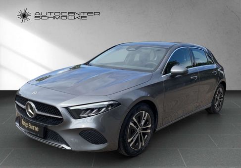 Mercedes-Benz A 180, 2025