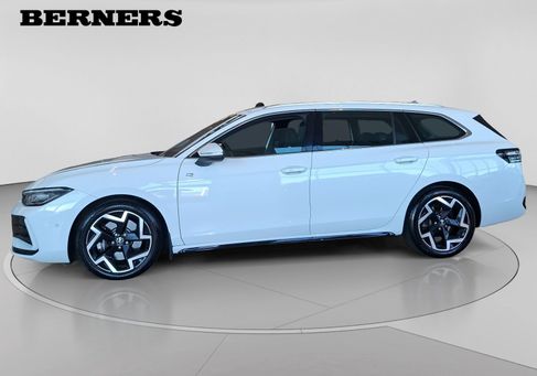 Volkswagen Passat Variant, 2025 2