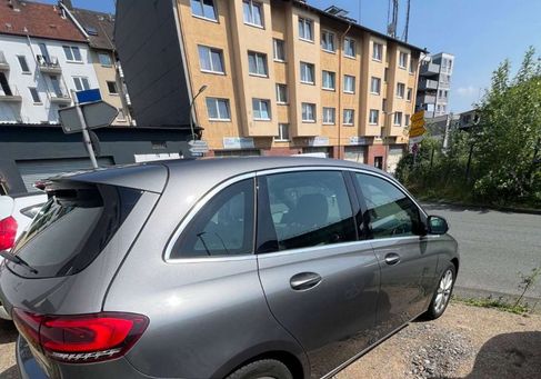 Mercedes-Benz B 180, 2019