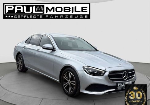 Mercedes-Benz E 200, 2021 3