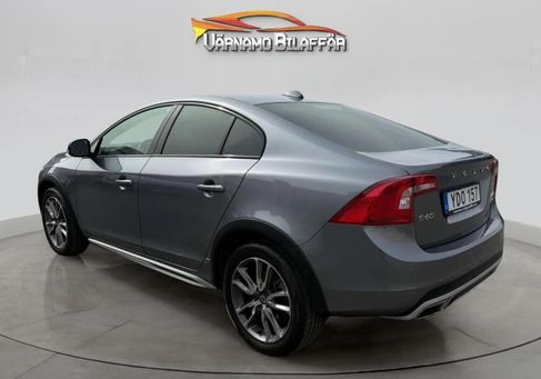 Volvo S60 Cross Country, 2016
