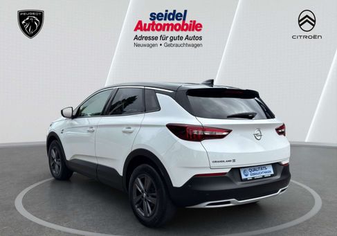 Opel Grandland X, 2021 3