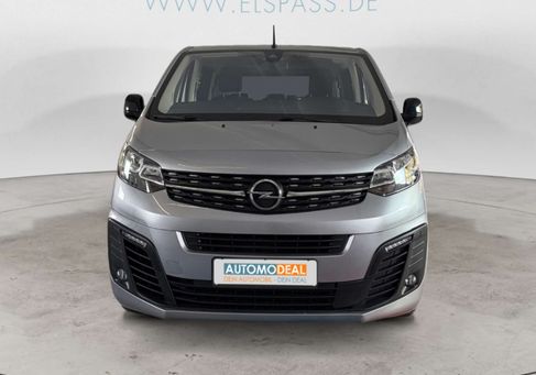 Opel Zafira, 2022